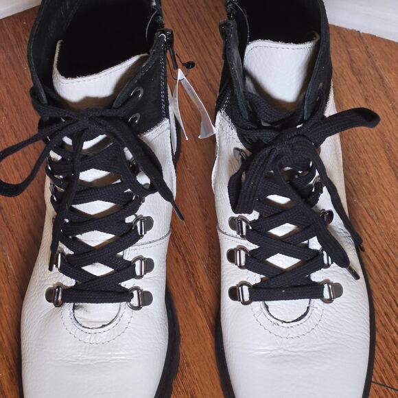 NWT Eric Michael White And Black Kai Leather. Women's Size 39 8.5-9 - Picture 3 of 9